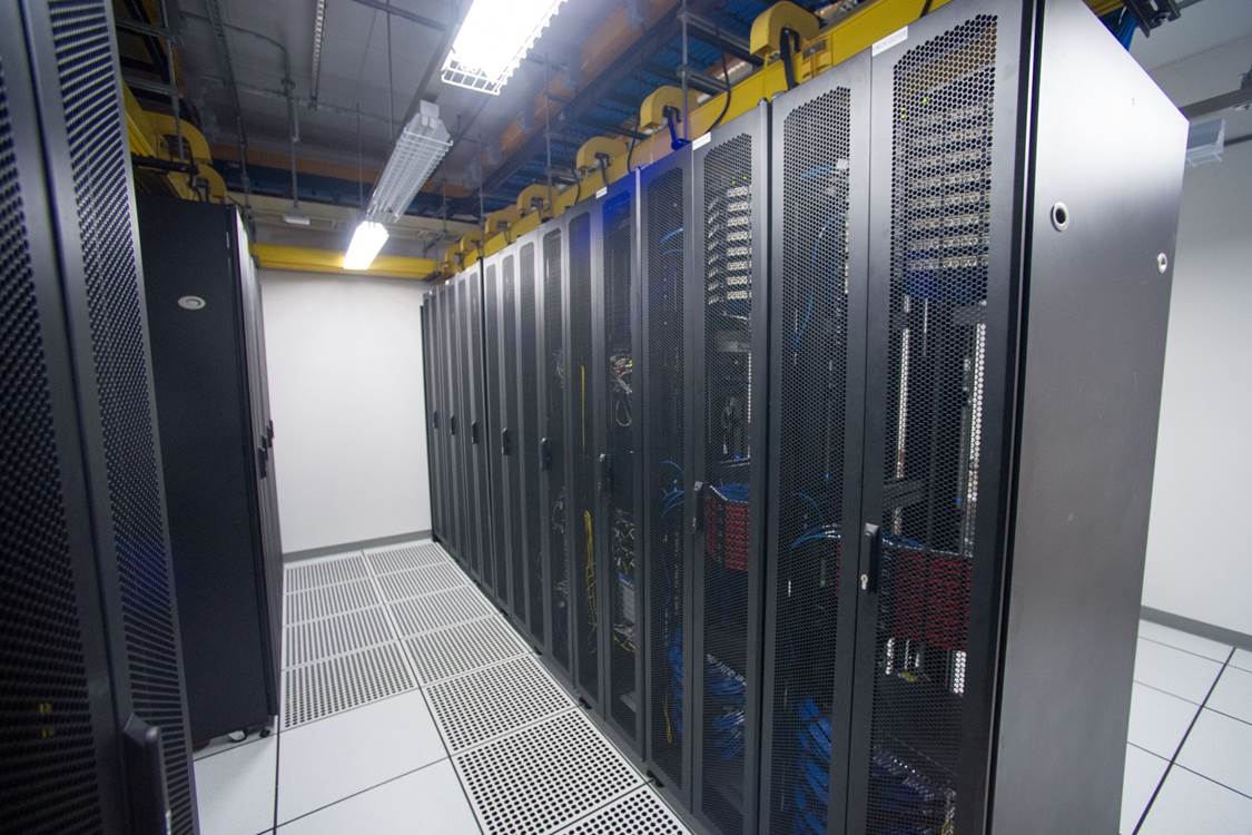 SUNeVision iAdvantage MEGA TWO Hong Kong Data Center Hall